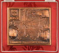 BKV plakett. Réz fa alapon, metró, hév, villamos ábrázolással 14x18 cm Díszdobozban