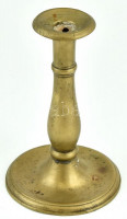 Bronz gyertyatartó, kopott, horpadásokkal, m:17,5cm