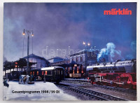 1998 Märklin modellvasút katalógus. Gesamtprogramm 1998/1999 DI. Göppingen, 1998, Märklin, 526 p. Német nyelven. Színes képekkel illusztrált. Kiadói papírkötésekben.