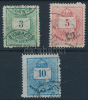 1874 3 db bélyeg gyöngysorjavítással