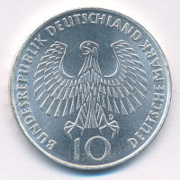 Német Szövetségi Köztársaság 1972D 10M Ag 'Nyári Olimpiai Játékok München / Olimpiai Láng' T:1- FRG 1972D 10 Mark Ag 'Olympic Games Munich / Olympic Flame' C:AU Krause KM#135