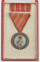 1954. 'Munka Érdemérem' zománcozott bronz kitüntetés mellszalagon, szalagsávval T:2 kis zománchiba NMK 606.