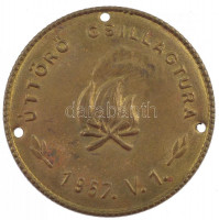 1957. 'Úttörő Csillagtúra 1957. V. 1.' felvarható bronz lemezjelvény (33mm) T:1-