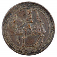 DN 'I. Ferdinánd' ezüstözött bronz kitűző az 1541-es évjáratú 'Schauthaler' előlapjának mintájára (35mm) T:1-
