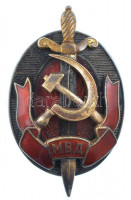 Szovjetunió 1946-1954. 'MVD - Kiváló Belügyi Dolgozó' zománcozott, sorszámozott jelvény '9229' sorszámmal, 'MMA' gyártói jelzéssel (44x27mm) T:1-,2- hátlapon csavaros rögzítés tűre cserélveSoviet Union 1946-1954. 'MVD -