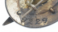Szovjetunió 1946-1954. 'MVD - Kiváló Belügyi Dolgozó' zománcozott, sorszámozott jelvény '9229' sorszámmal, 'MMA' gyártói jelzéssel (44x27mm) T:1-,2- hátlapon csavaros rögzítés tűre cserélveSoviet Union 1946-1954. 'MVD -