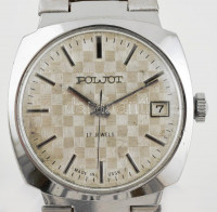 Poljot 17 köves, kézi felhúzós karóra, dátumkijelzős, fém szíjjal, a tok kissé kopott, működik, d: 34 mm