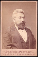 cca 1880 Férfiportré, keményhátú fotó Klösz György műterméből, 16×10,5 cm