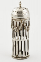 Ezüst (Ag) antik belga fűszertartó, üvegbetét nélkül, 1780 körül, jelzett, m: 9 cm, nettó: 30,9 g