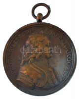 1938. 'Felvidéki Emlékérem' ezüstözött bronz kitüntetés mellszalag nélkül T:XF karc ph, lekopott ezüstözésHungary 1938. 'Upper Hungary Medal' silver plated bronze decoration without ribbon C:XF scratch, edge error, worn silver