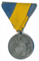 1941. 'Délvidéki Emlékérem' Zn emlékérem mellszalagon. Szign.: BERÁN L. T:XF oxidációHungary 1941. 'Commemorative Medal for the Return of Southern Hungary' Zn medal with ribbon. Sign: BERÁN L. C:XF corrosionNMK 429