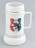 Hollóházi porcelán korsó. Komondor anti terror unit 1987 festéssel. Matricás, jelzett, hibátlan 17,5 cm