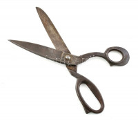 Kovácsoltvas szabó olló, jelzett, h: 26 cm