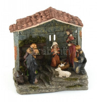 Betlehem festett műanyag 16x10x16 cm