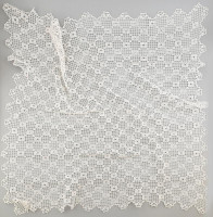 Fehér horgolt terítő, 100x110 cm