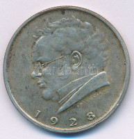 Ausztria 1928. 2Sch Ag '100 éve halt meg Schubert' T:AU,XF patinaAustria 1928. 2 Schilling Ag 'Centennial of the Death of Schubert' C:AU,XF patinaKrause KM#2843