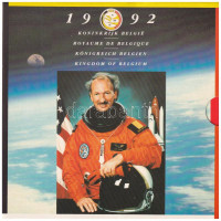 Belgium 1992. 50c - 50Fr (10xklf, 5x vallon, 5x flamand) forgalmi sor + 'Dirk Frimout - Atlas I' emlékveret szettben, karton dísztokban T:BU Belgium 1992. 50 Centimes - 50 Francs (10xdiff, 5x walloon, 5x flemish) coin set + 'Dirk Frimout - Atlas