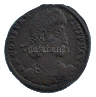 Római Birodalom / Cyzicus / II. Constantius 351-354. AE2 bronz (4,86g) T:VF,F Roman Empire / Cyzicus / Constantius II 351-354. AE2 bronze 'D N CONSTANTIVS P F AVG / FEL TEMP REPARATIO - SMKS - Gamma' (4,86g) C:VF,F