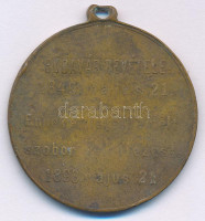 1893. '1849/49-iki HONVÉD / BUDAVÁR BEVÉTELE 1849. május 21. - Ennek emlékéül emelt szobor leleplezése 1893. május 21.' bronz emlékérem (34mm) T:F