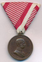 1914. 'Ferenc József Bronz Vitézségi Érem' bronz kitüntetés modern mellszalagon. Szign.: Tautenhayn T:XFHungary 1914. 'Bronze Gallantry Medal (Der Tapferkeit)' bronze decoration with modern ribbon. Sign.:Tautenhayn C:XF NMK 137.