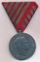 1918. 'Sebesültek Érme' cink kitüntetés, modern - ötödik sebesülés után járó - mellszalaggal. Szign.: R. Placht T:XF kis oxidációHungary 1918. 'Wound Medal' zinc decoration with modern ribbon - for the fifth time wound. Sign.: R.