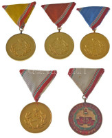 1964. 'Szolgálati Érdemérem - Honvédelmi Érdemérem' 10, 15 20 és 25 év után, aranyozott bronz kitüntetés mellszalagon (4xklf) + 1965. 'Szolgálati Érdemérem - A Haza Fegyveres Szolgálatában' 25 év után, zománcozott fém