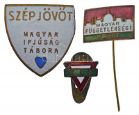 ~1930-1940. 'Szép jövőt - Magyar Ifjúság Tábora' zománcozott fém jelvény (26x25mm) + ~1946-1947. 'KIE (Keresztény Ifjúsági Egyesület)' zománcozott gomblyukjelvény (10x12mm) + 1947. 'Magyar Függetlenségi Párt' zománcozott bronz