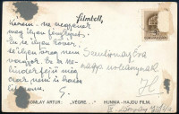cca 1940 Somlay Artúr (1883-1951) színész autográf aláírása őt ábrázoló fotólapon, a hátoldalon saját kezű soraival (a fényképre vonatkozó kommentárjával), ragasztás nyomaival, 13,5x8,5 cm