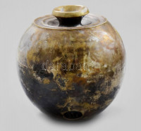 Füzesi Zsuzsa (1953-): Váza. Jelzéssel, kopással, m: 10,5 cm