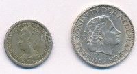 Hollandia 1964. 1G Ag 'I. Julianna' + 1917. 25c Ag T:XF,VFNetherlands 1964. 1 Gulden Ag 'Juliana' + 1917. 25 Cents Ag C:XF,VFKrause KM#184, KM#146