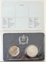 Nagy-Britannia & Brit Nemzetközösség országai 1977. 15db-os érmetétel II. Erzsébet uralkodásának 25. évfordulója alkalmából, műbőr albumban, gerincén németül 'II. Erzsébet 25 éves uralkodása', német nyelvű
