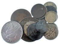 16db-os vegyes külföldi fémpénz tétel, közte több kis ezüstpénz, közte Hollandia 1916. 10c Ag 'Vilma' + Bulgária 1913. 50s Ag T:AU-F16pcs of mixed coins from diff countries, with small silver coins, with Netherlands 1916. 10 Cents Ag