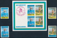 1974 100 éves az UPU sor Mi 45-48 + blokk Mi 1 B