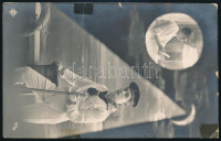 1916