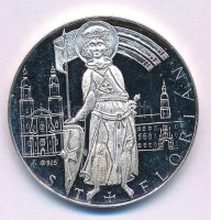 Ausztria DN Szent Flórián Apátság kétoldalas jelzett Ag emlékérem kapszulában. Szign.:FM (11,20g/0.925/30mm) T:PP, enyhe ködösödésAustria ND Augustiner-Chorherrenstift St. Florian two-sided hallmarked Ag commemorative medallion in