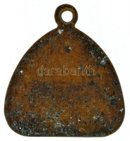 DN Bikát ábrázoló egyoldalas bronz medál füllel (18x16mm) T:AU patina