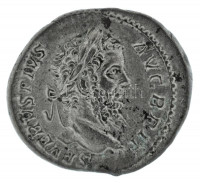 Római Birodalom 210 / Septimus Severus / Róma / Denarius Ag (3,04g) T:XFRoman Empire 210 / Septimus Severus / Rome / Denarius Ag 