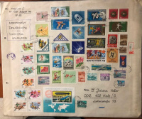 1982. Világbajnok méretű ajánlott nyomtatvány 50 db (remélem annyi..) bélyeggel, tarifahelyesen az NDK-ba küldve. Visnyovszki produkció :) érdemes bekeretezni...42*36 cm